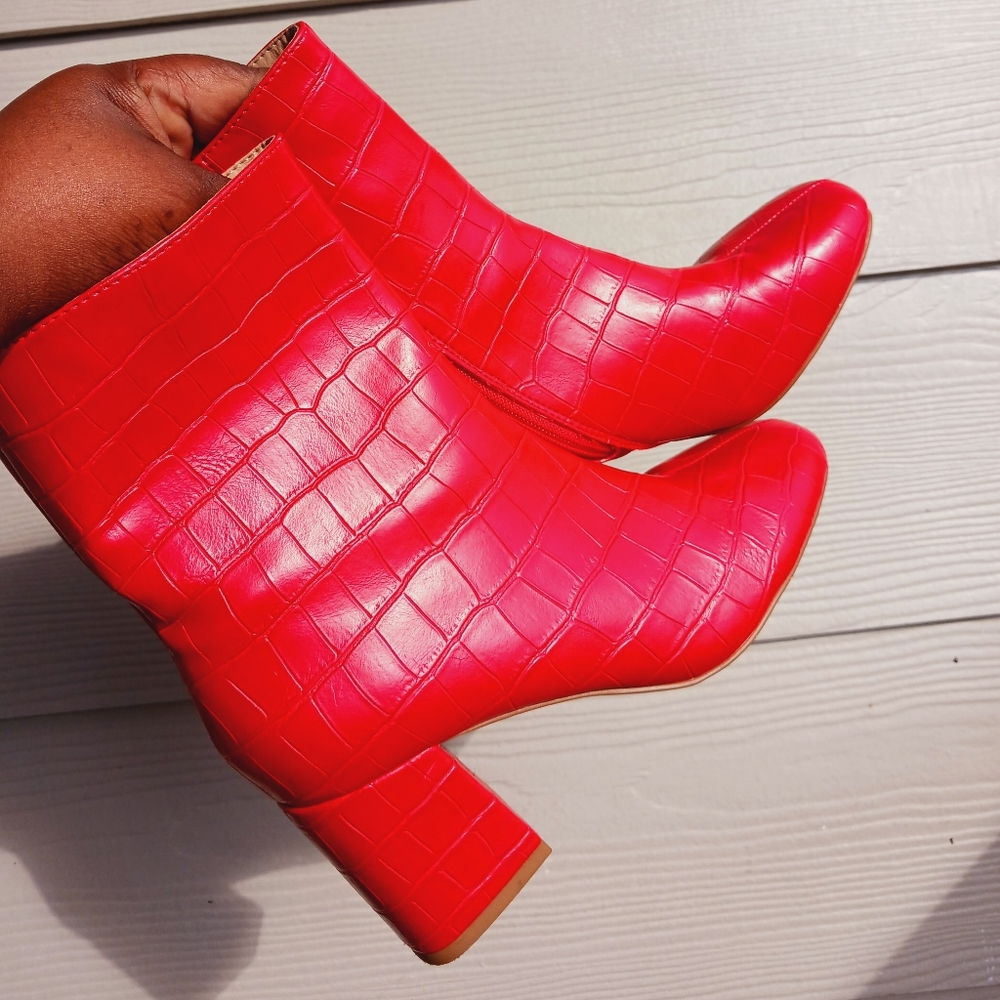 Red textured ankle boots